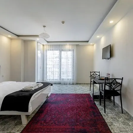 Cozy & Comfy Studio At Beyoglu - 32 Lägenhet